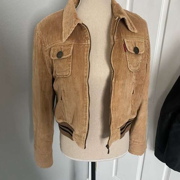 Aziza Jackets & Blazers - Aziza vintage corduroy jacket